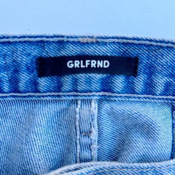 GRLFRND Monroe Catching Feelings Light Wash Seam Crop Mid-Rise Jeans Size 29 - Picture 9 of 11